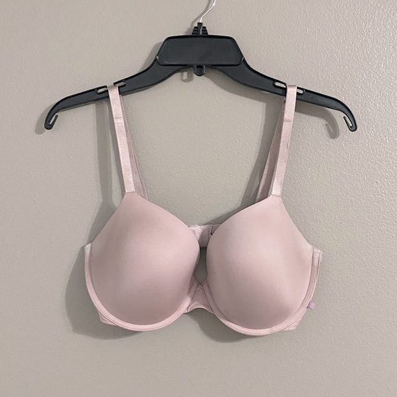 Victoria's Secret Other - Victoria Secret Body Lined Demi Bra; 36DD